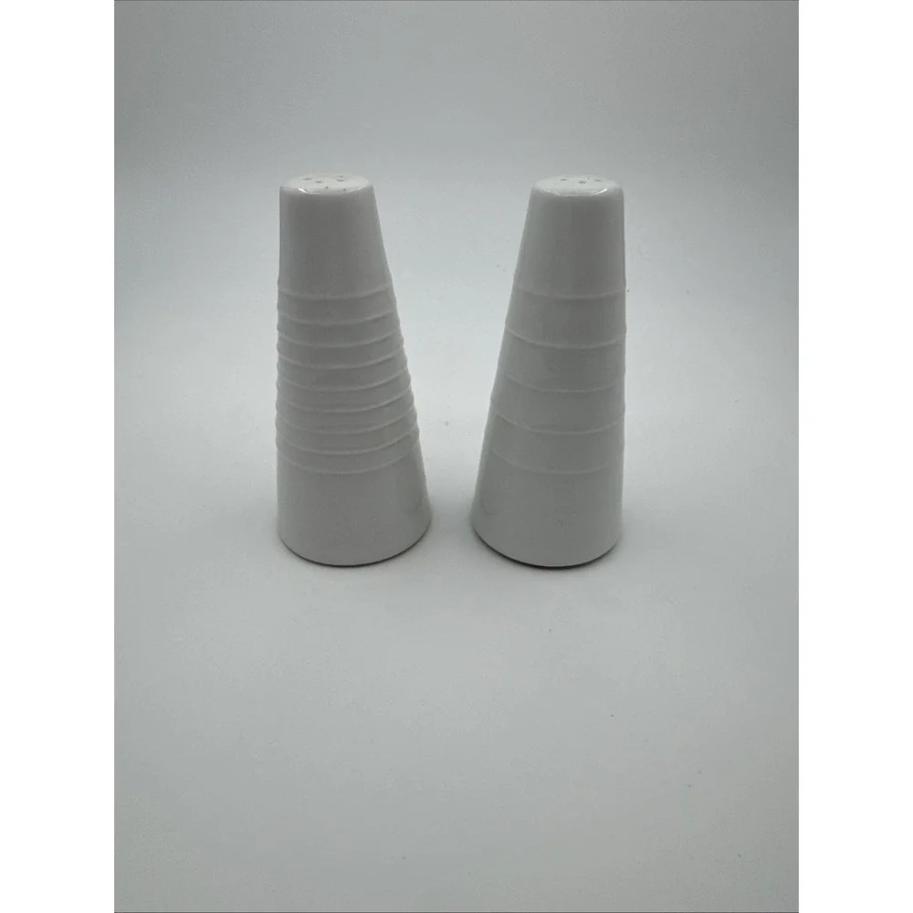 Vintage White Cone Shaped‎ Ceramic Salt & Pepper Shakers MCM Retro Design